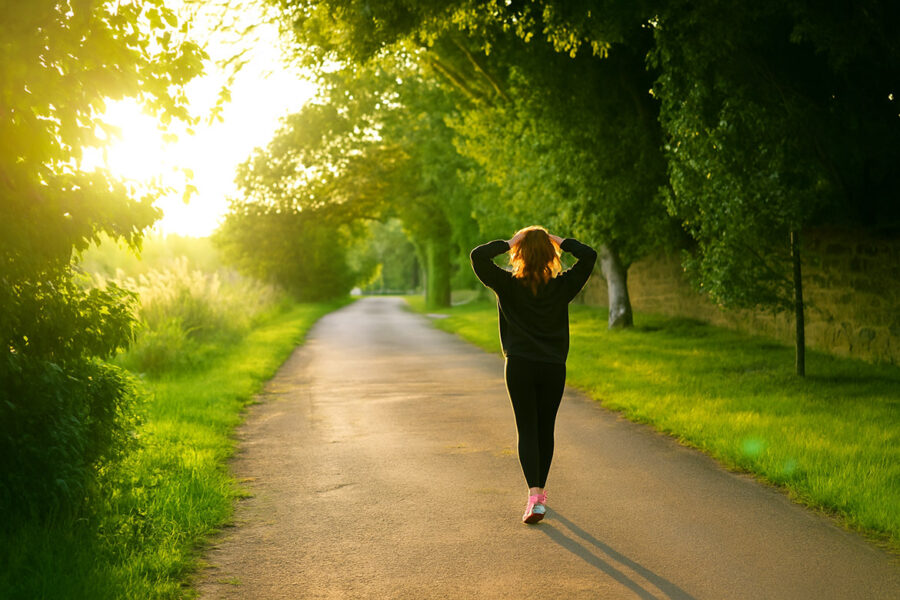 motivacija za vsakdan med jutranjim sprehodom v naravi